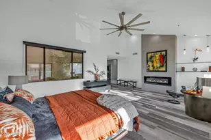 8100 E Camelback Rd, Scottsdale, AZ 85251 - Photo 25