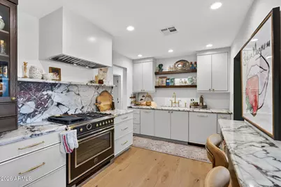 2302 E Roma Avenue, Phoenix, AZ 85016 - Photo 3