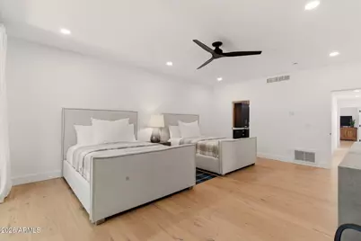 10041 N 52nd Place, Paradise Valley, AZ 85253 - Photo 19