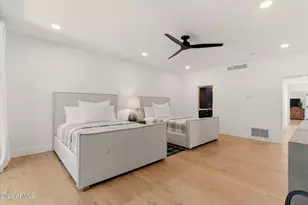 10041 N 52nd Pl, Paradise Valley, AZ 85253 - Photo 19