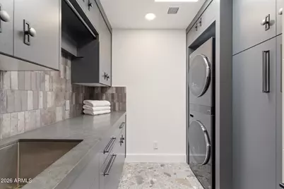 10041 N 52nd Place, Paradise Valley, AZ 85253 - Photo 35