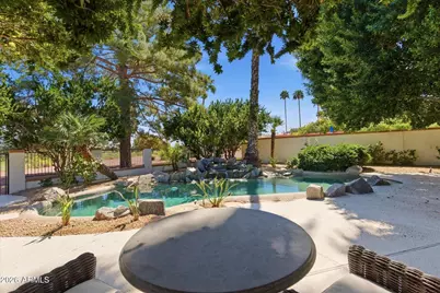 10041 N 52nd Place, Paradise Valley, AZ 85253 - Photo 39