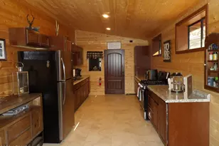 1734 Willow Mountain Rd, Happy Jack, AZ 86024 - Photo 23