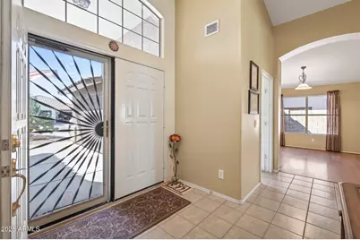 10014 W Potter Drive, Peoria, AZ 85382 - Photo 9