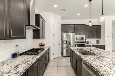 18947 W Palo Verde Drive, Litchfield Park, AZ 85340 - Photo 21