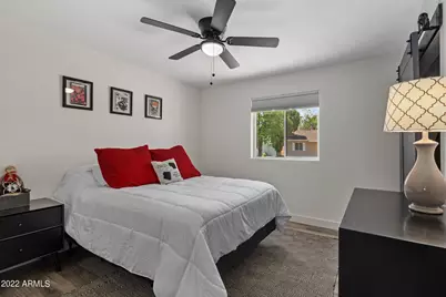 8328 E Palm Lane, Scottsdale, AZ 85257 - Photo 17