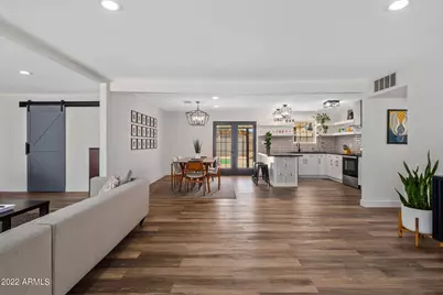 8328 E Palm Lane, Scottsdale, AZ 85257 - Photo 5