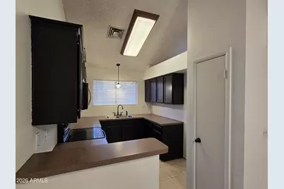 7326 W Maryland Avenue W, Glendale, AZ 85303 - Photo 19