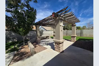 7326 W Maryland Avenue W, Glendale, AZ 85303 - Photo 13