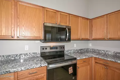 13157 W Clarendon Avenue, Litchfield Park, AZ 85340 - Photo 15