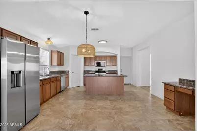 17662 W Charter Oak Road, Surprise, AZ 85388 - Photo 15