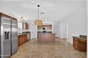 17662 W Charter Oak Rd, Surprise, AZ 85388 - Photo 15