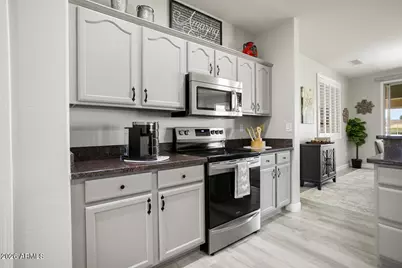 20168 N Shadow Mountain Drive, Surprise, AZ 85374 - Photo 15