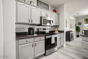 20168 N Shadow Mountain Dr, Surprise, AZ 85374 - Photo 15