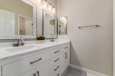 725 S 123rd Drive, Avondale, AZ 85323 - Photo 13