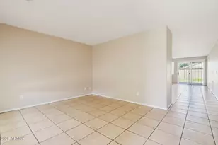 3326 W Shumway Farm Rd, Phoenix, AZ 85041 - Photo 5