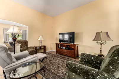 10722 W Sequoia Drive, Sun City, AZ 85373 - Photo 9