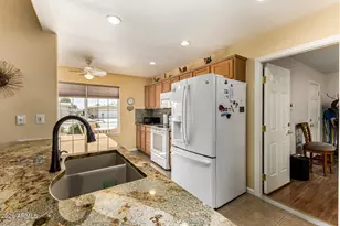 10722 W Sequoia Dr, Sun City, AZ 85373 - Photo 15