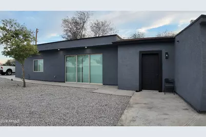 1109 W Broadway Road #B, Phoenix, AZ 85041 - Photo 1