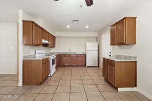 412 W 10th St, Casa Grande, AZ 85122 - Photo 9