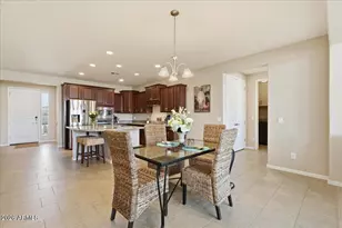 8954 W Seldon Ln, Peoria, AZ 85345 - Photo 5