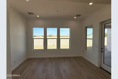 6447 E Oasis Circle, Mesa, AZ 85215 - Photo 5