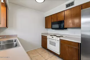 6438 E Butte St, Mesa, AZ 85205 - Photo 13