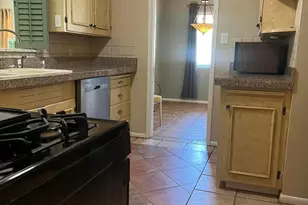 4121 E Edgemont Ave, Phoenix, AZ 85008 - Photo 15