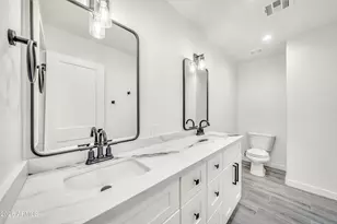 8436 N 13th Pl, Phoenix, AZ 85020 - Photo 17