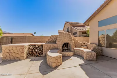 14926 W Evening Star Trail, Surprise, AZ 85374 - Photo 5