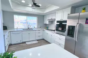 286 Leisure World, Mesa, AZ 85206 - Photo 3