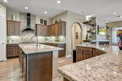 2012 W Andalusian Trail, Phoenix, AZ 85085 - Photo 5