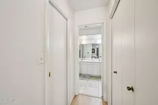 1035 E Laguna Dr, Tempe, AZ 85282 - Photo 15