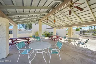 1035 E Laguna Dr, Tempe, AZ 85282 - Photo 27