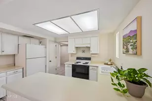 1035 E Laguna Dr, Tempe, AZ 85282 - Photo 11