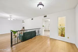 1035 E Laguna Dr, Tempe, AZ 85282 - Photo 7