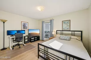 1035 E Laguna Dr, Tempe, AZ 85282 - Photo 17