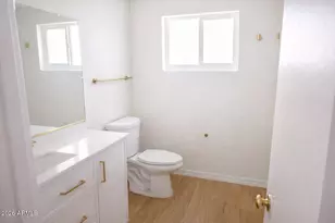 1918 W Colter St, Phoenix, AZ 85015 - Photo 9