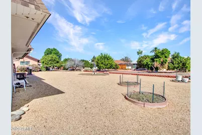 10925 W Roundelay Circle, Sun City, AZ 85351 - Photo 33
