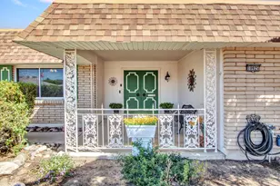 10925 W Roundelay Cir, Sun City, AZ 85351 - Photo 3