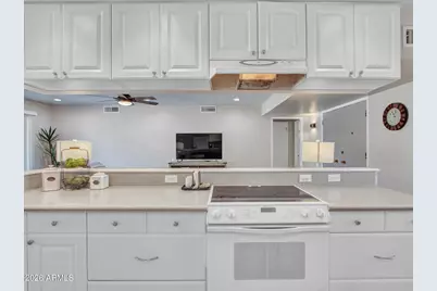 10925 W Roundelay Circle, Sun City, AZ 85351 - Photo 13