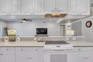 10925 W Roundelay Cir, Sun City, AZ 85351 - Photo 13