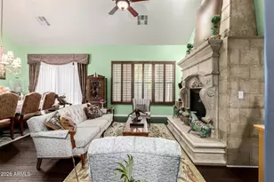 18465 W Sunnyslope Ln, Waddell, AZ 85355 - Photo 7