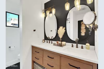 2204 E Whitton Avenue N, Phoenix, AZ 85016 - Photo 29