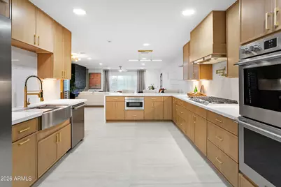 8632 E Thornwood Drive, Scottsdale, AZ 85251 - Photo 13