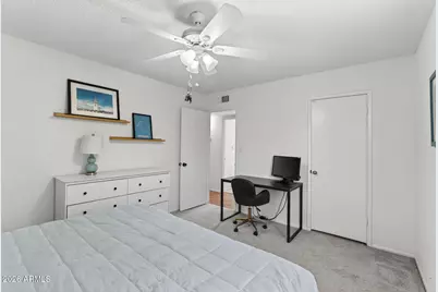 2822 E Willow Avenue, Phoenix, AZ 85032 - Photo 13