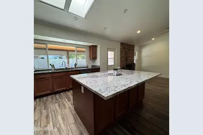 11829 N 65th Avenue, Glendale, AZ 85304 - Photo 9