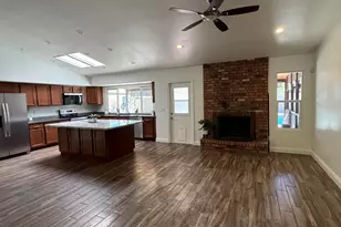 11829 N 65th Ave, Glendale, AZ 85304 - Photo 7