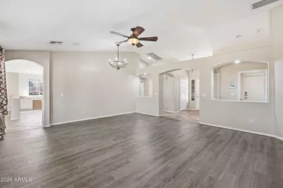 5515 N 83rd Drive, Glendale, AZ 85305 - Photo 9