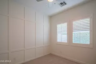 3850 E Crittenden Ln, Phoenix, AZ 85018 - Photo 33